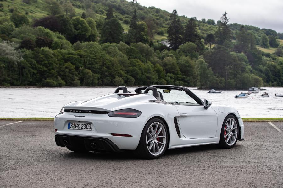  Porsche 718 Spyder (982) 2019 года  (WW) (фото 36 из 318)